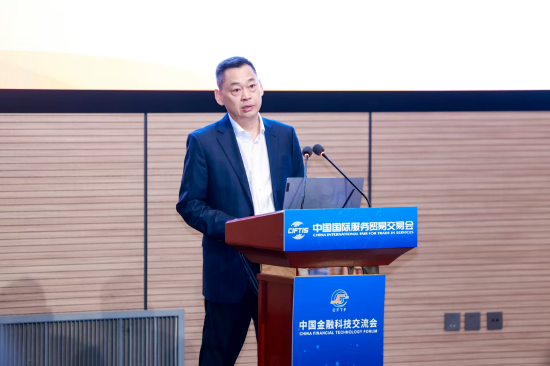 邢炜：稳妥有序推进人工智能应用 提升银行业服务实体经济质效